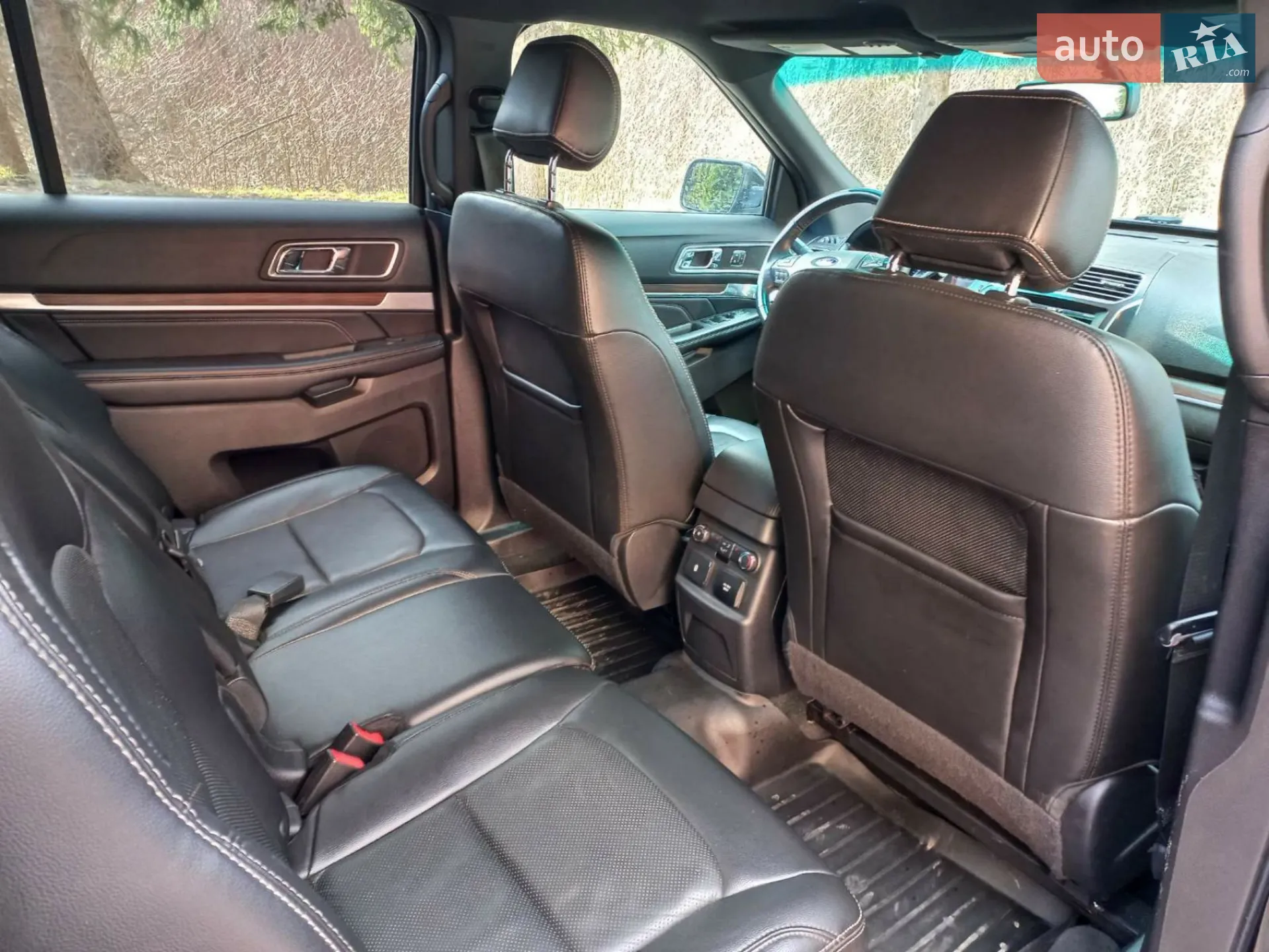 2016 Ford Explorer - мініатюра 13