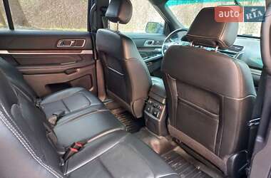 Внедорожник / Кроссовер Ford Explorer 2016 в 