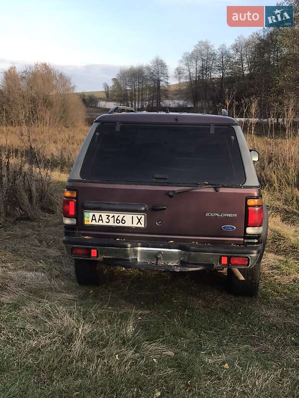 Внедорожник / Кроссовер Ford Explorer 1995 в Василькове