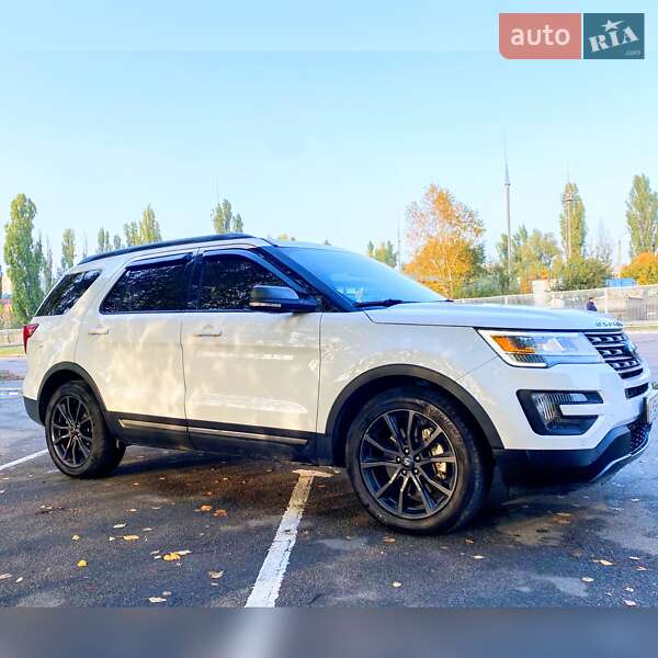 Внедорожник / Кроссовер Ford Explorer 2017 в Киеве