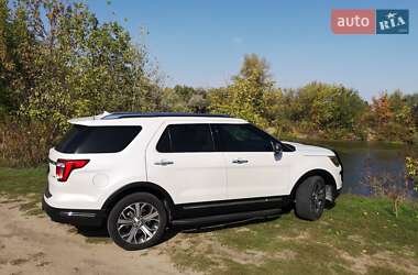 Внедорожник / Кроссовер Ford Explorer 2018 в Каменском