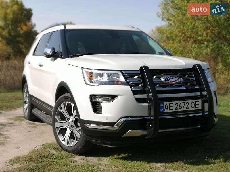 Внедорожник / Кроссовер Ford Explorer 2018 в Каменском