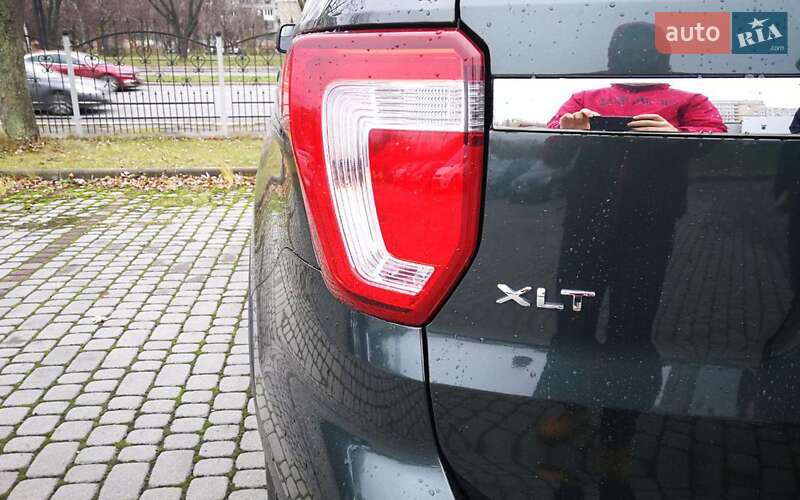 Позашляховик / Кросовер Ford Explorer 2015 в Львові