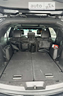 Позашляховик / Кросовер Ford Explorer 2013 в Житомирі