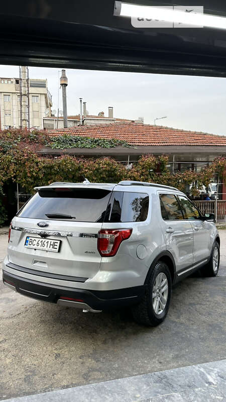 Внедорожник / Кроссовер Ford Explorer 2019 в Львове