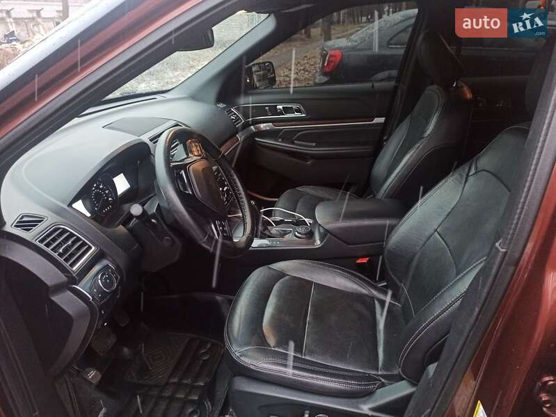 Внедорожник / Кроссовер Ford Explorer 2017 в Киеве