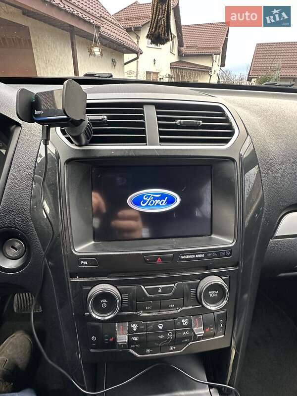 Внедорожник / Кроссовер Ford Explorer 2018 в Виннице