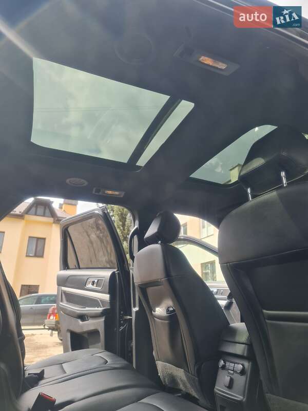 Позашляховик / Кросовер Ford Explorer 2017 в Трускавці