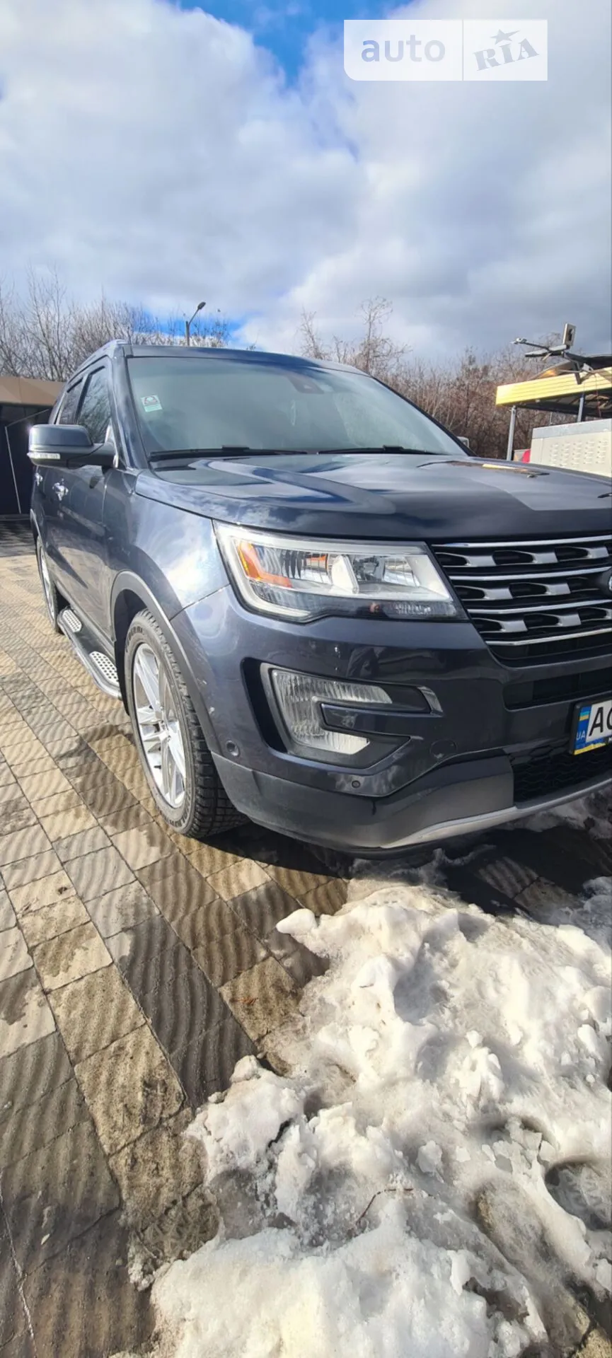 2016 Ford Explorer - мініатюра 3