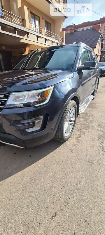 Внедорожник / Кроссовер Ford Explorer 2016 в Ужгороде