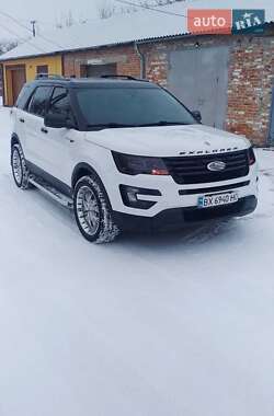 Позашляховик / Кросовер Ford Explorer 2017 в Деражні