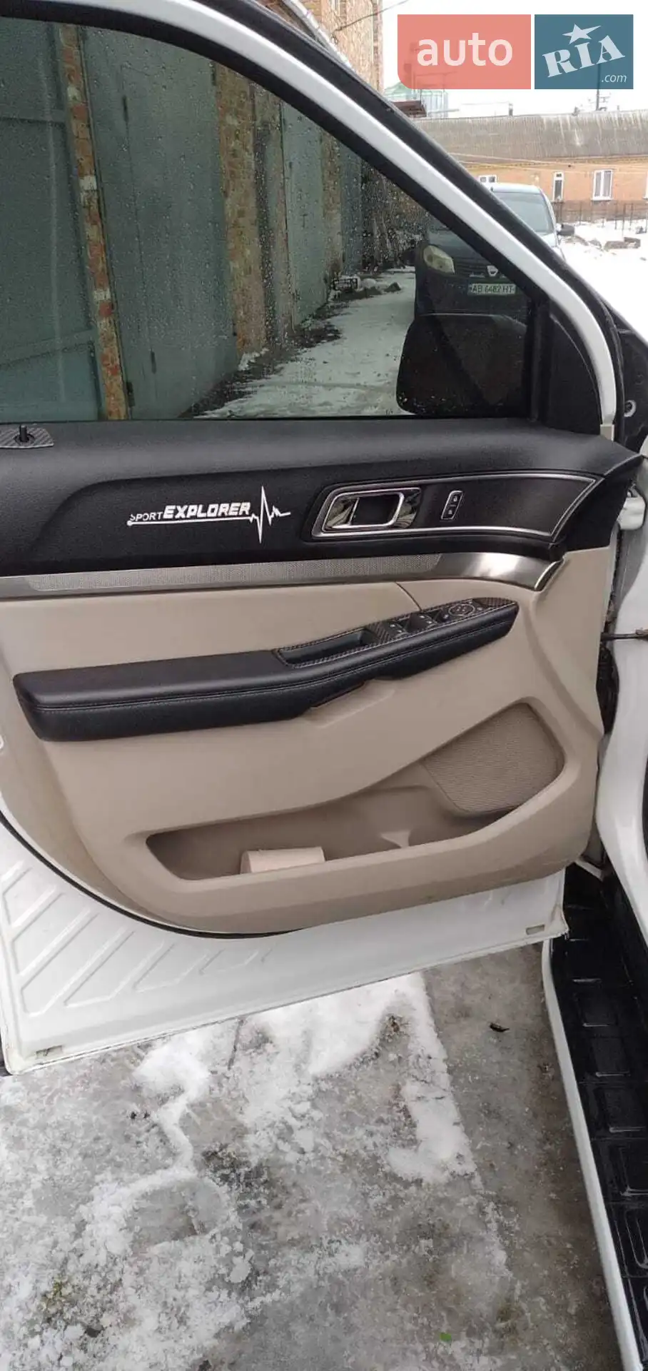 2017 Ford Explorer - мініатюра 28