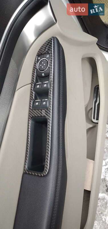 Внедорожник / Кроссовер Ford Explorer 2017 в Деражне