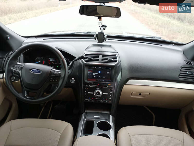 Позашляховик / Кросовер Ford Explorer 2018 в Хмельницькому фото 16 Позашляховик / Кросовер Ford Explorer 2018 в Хмельницькому