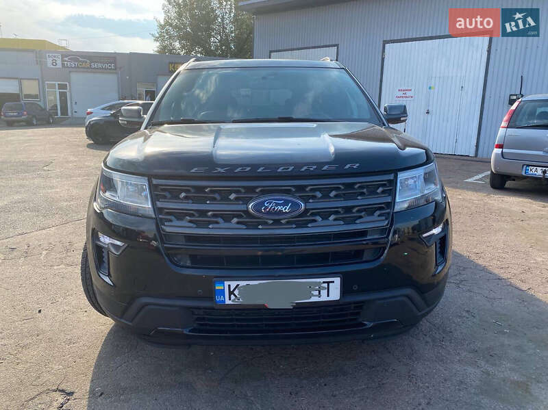 Внедорожник / Кроссовер Ford Explorer 2018 в Тернополе