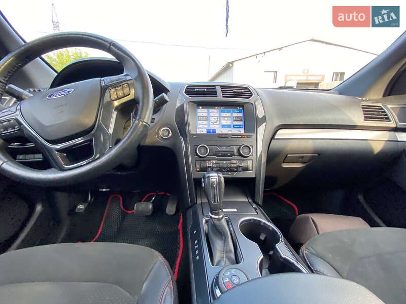 Внедорожник / Кроссовер Ford Explorer 2018 в Тернополе