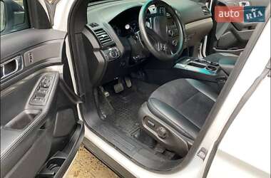 Позашляховик / Кросовер Ford Explorer 2016 в Вараші