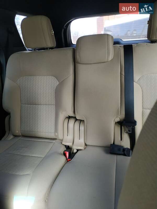 Позашляховик / Кросовер Ford Explorer 2017 в Охтирці