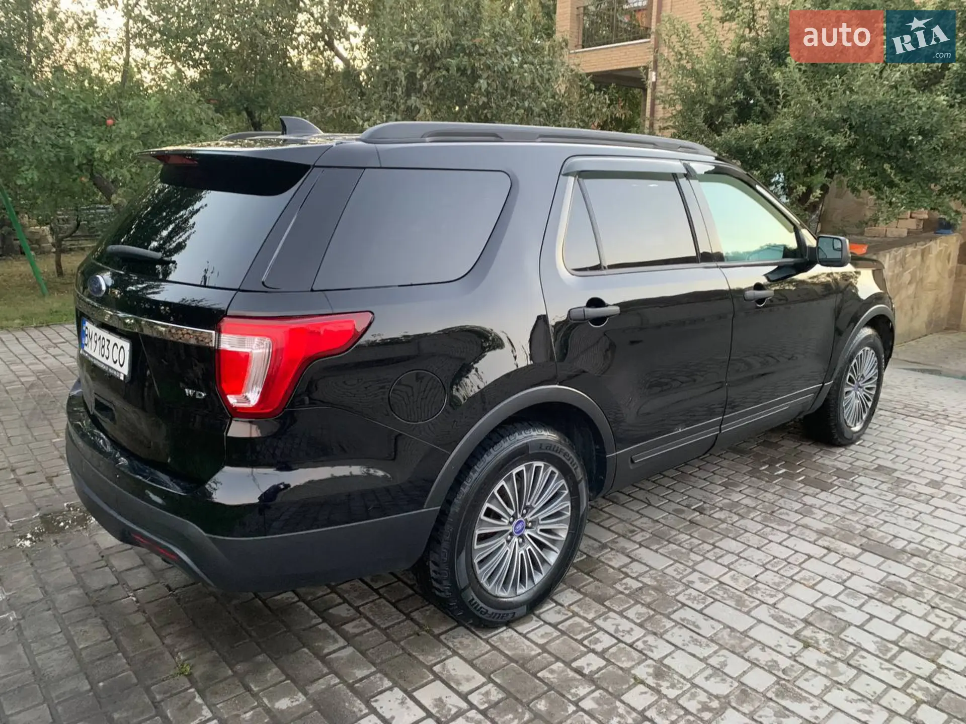 2017 Ford Explorer - мініатюра 10