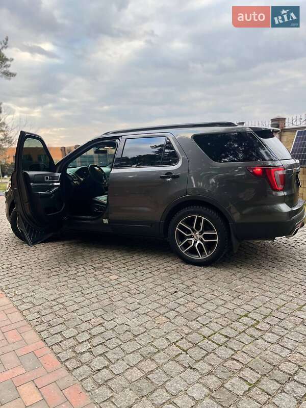 Внедорожник / Кроссовер Ford Explorer 2016 в Павлограде фото 11 Внедорожник / Кроссовер Ford Explorer 2016 в Павлограде