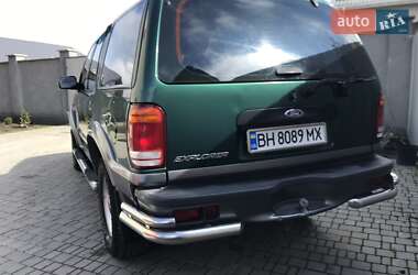 Внедорожник / Кроссовер Ford Explorer 2000 в Одессе