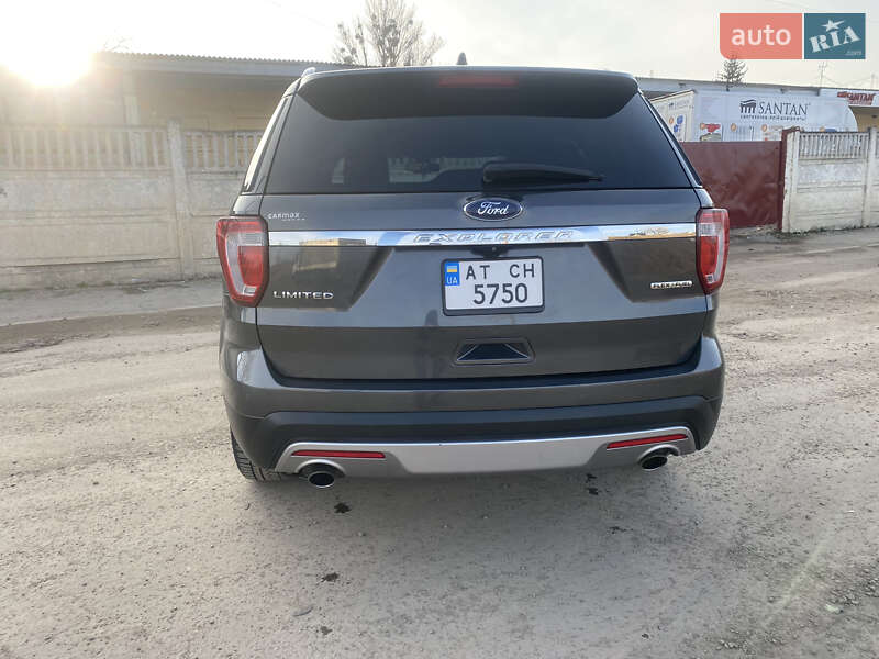 Внедорожник / Кроссовер Ford Explorer 2015 в Ивано-Франковске