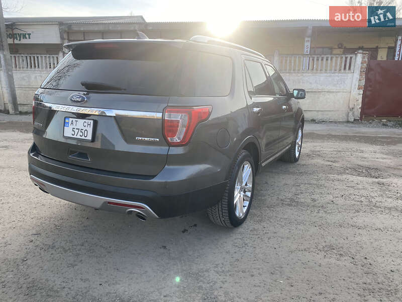 Внедорожник / Кроссовер Ford Explorer 2015 в Ивано-Франковске