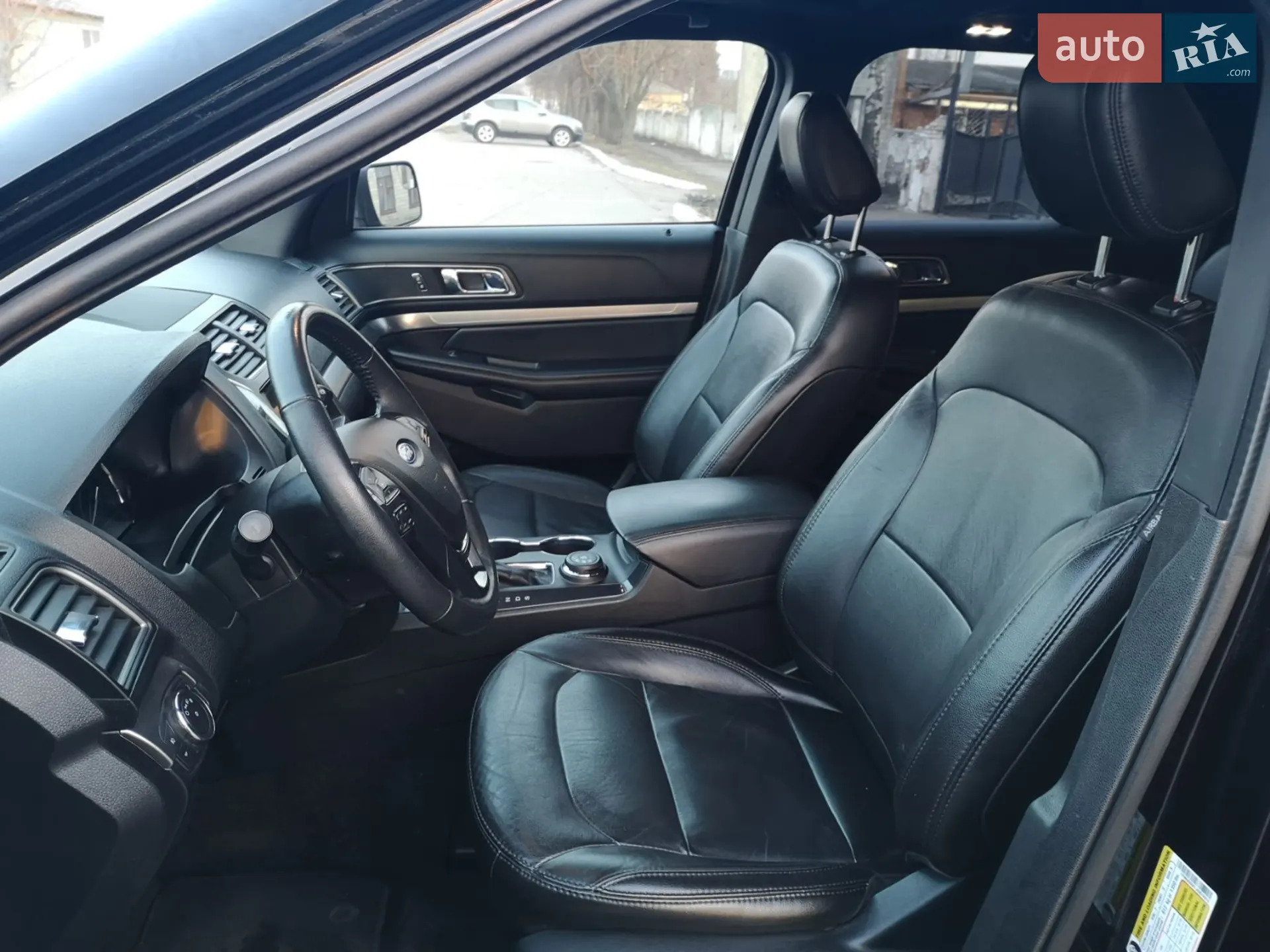 2018 Ford Explorer - мініатюра 14