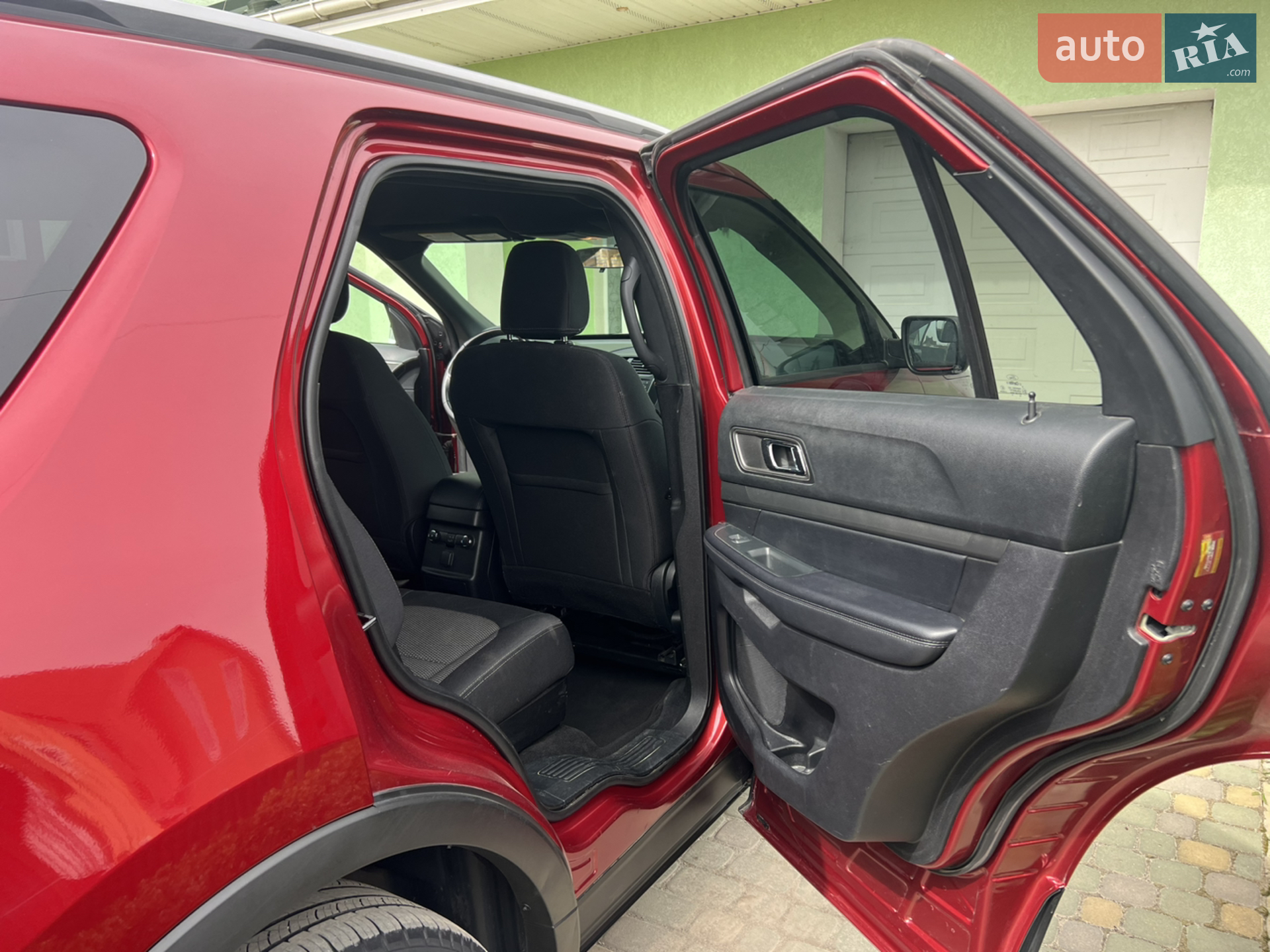2018 Ford Explorer - мініатюра 17