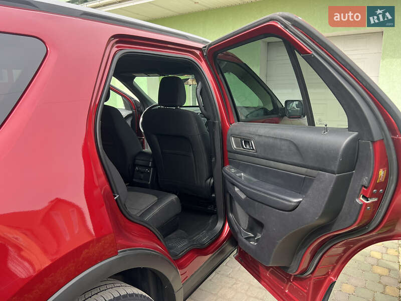 Позашляховик / Кросовер Ford Explorer 2018 в Хмельницькому