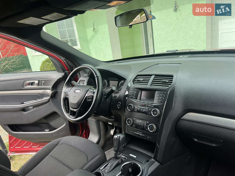 Позашляховик / Кросовер Ford Explorer 2018 в Хмельницькому