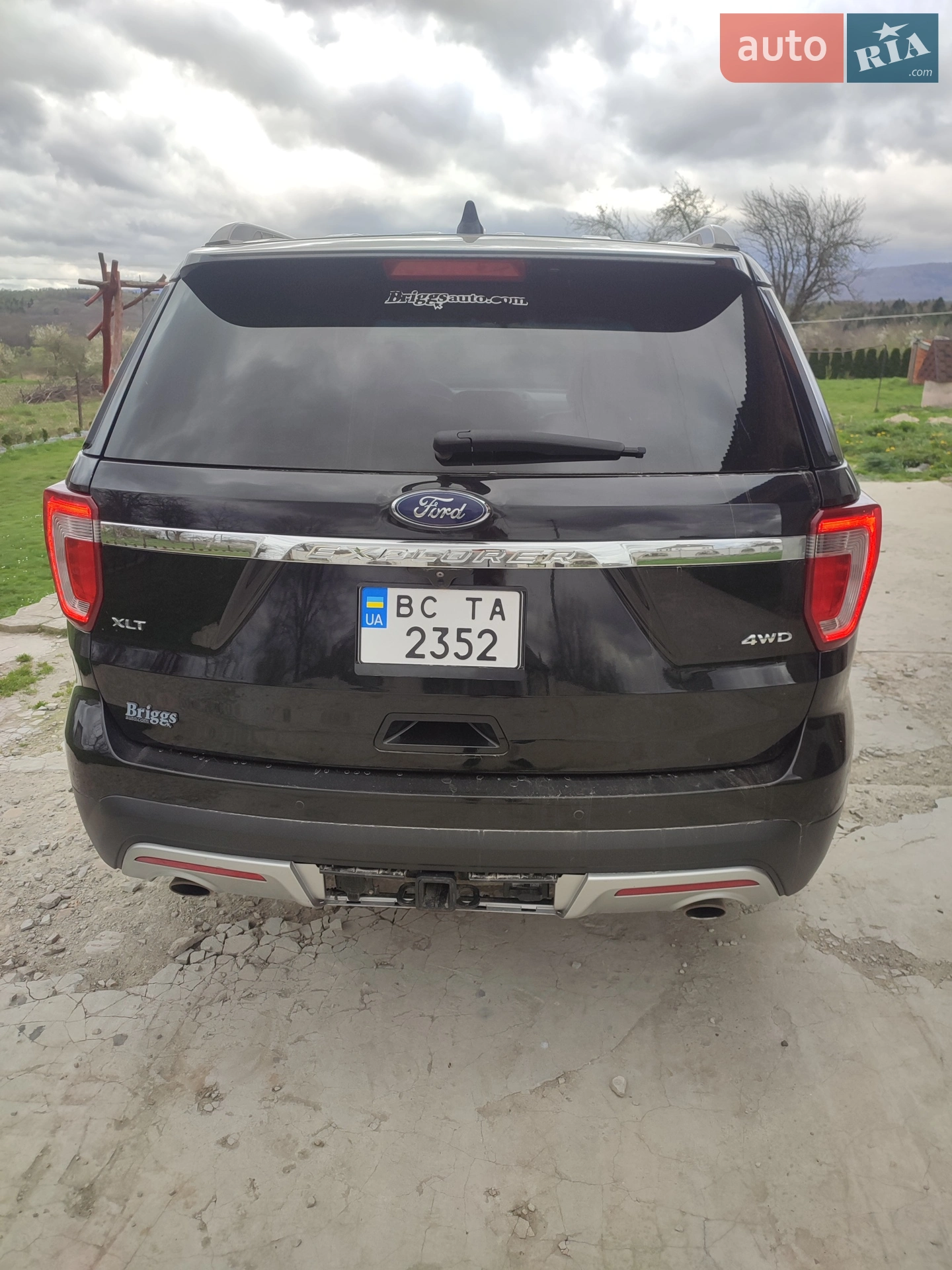 2016 Ford Explorer - мініатюра 2