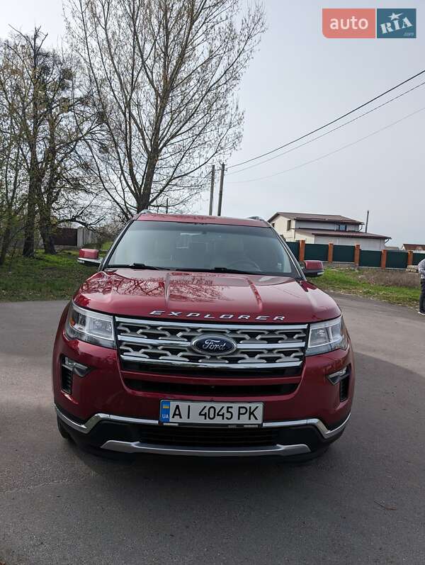 Внедорожник / Кроссовер Ford Explorer 2017 в Обухове