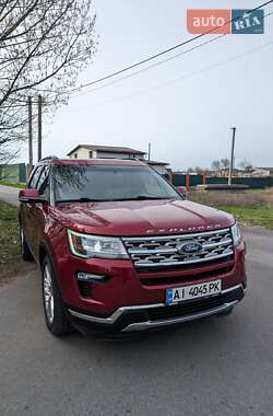 Внедорожник / Кроссовер Ford Explorer 2017 в Обухове