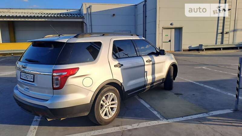 Внедорожник / Кроссовер Ford Explorer 2014 в Киеве