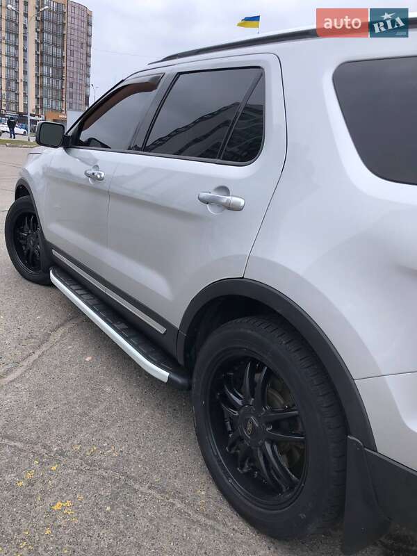 Позашляховик / Кросовер Ford Explorer 2017 в Черкасах