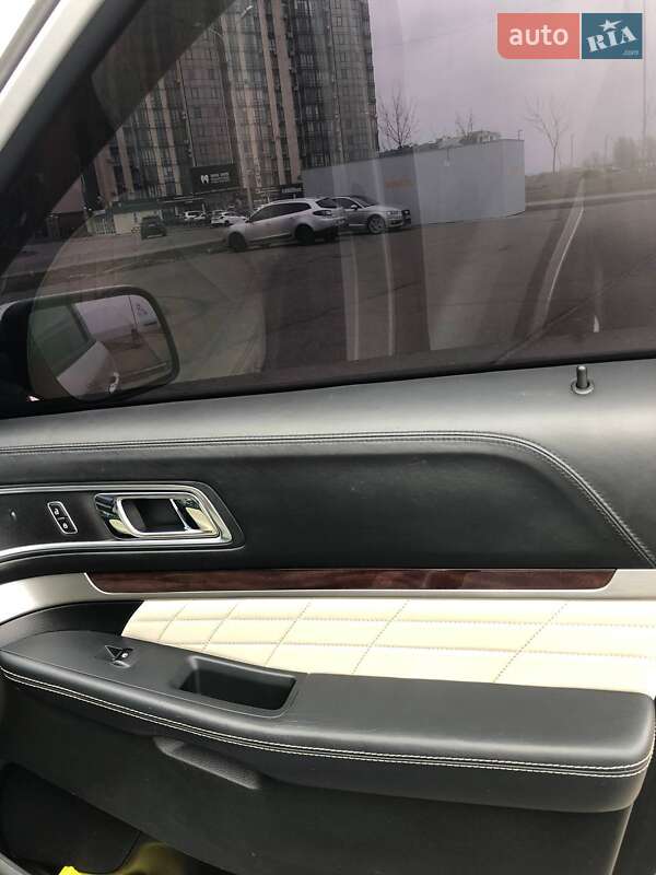 Позашляховик / Кросовер Ford Explorer 2017 в Черкасах