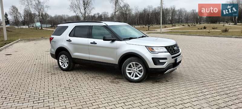Внедорожник / Кроссовер Ford Explorer 2015 в Лановцах