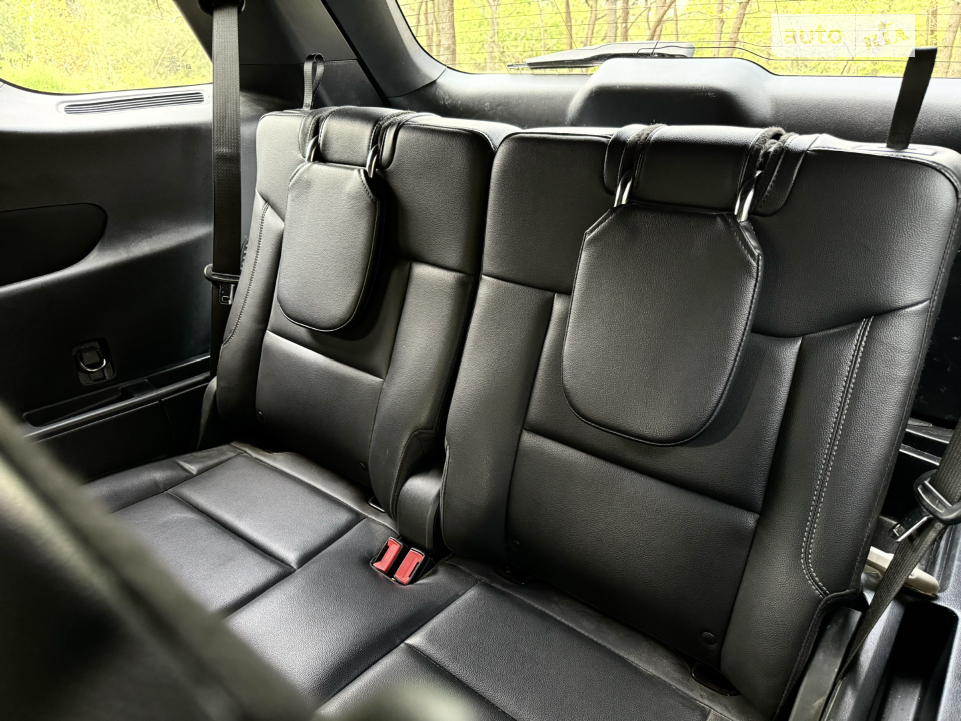 2019 Ford Explorer - мініатюра 14