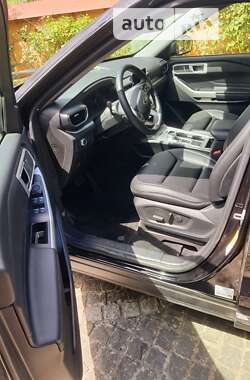 Внедорожник / Кроссовер Ford Explorer 2020 в Могилев-Подольске