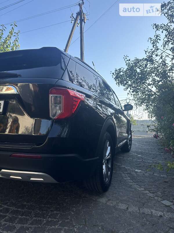 Позашляховик / Кросовер Ford Explorer 2020 в Могилів-Подільському