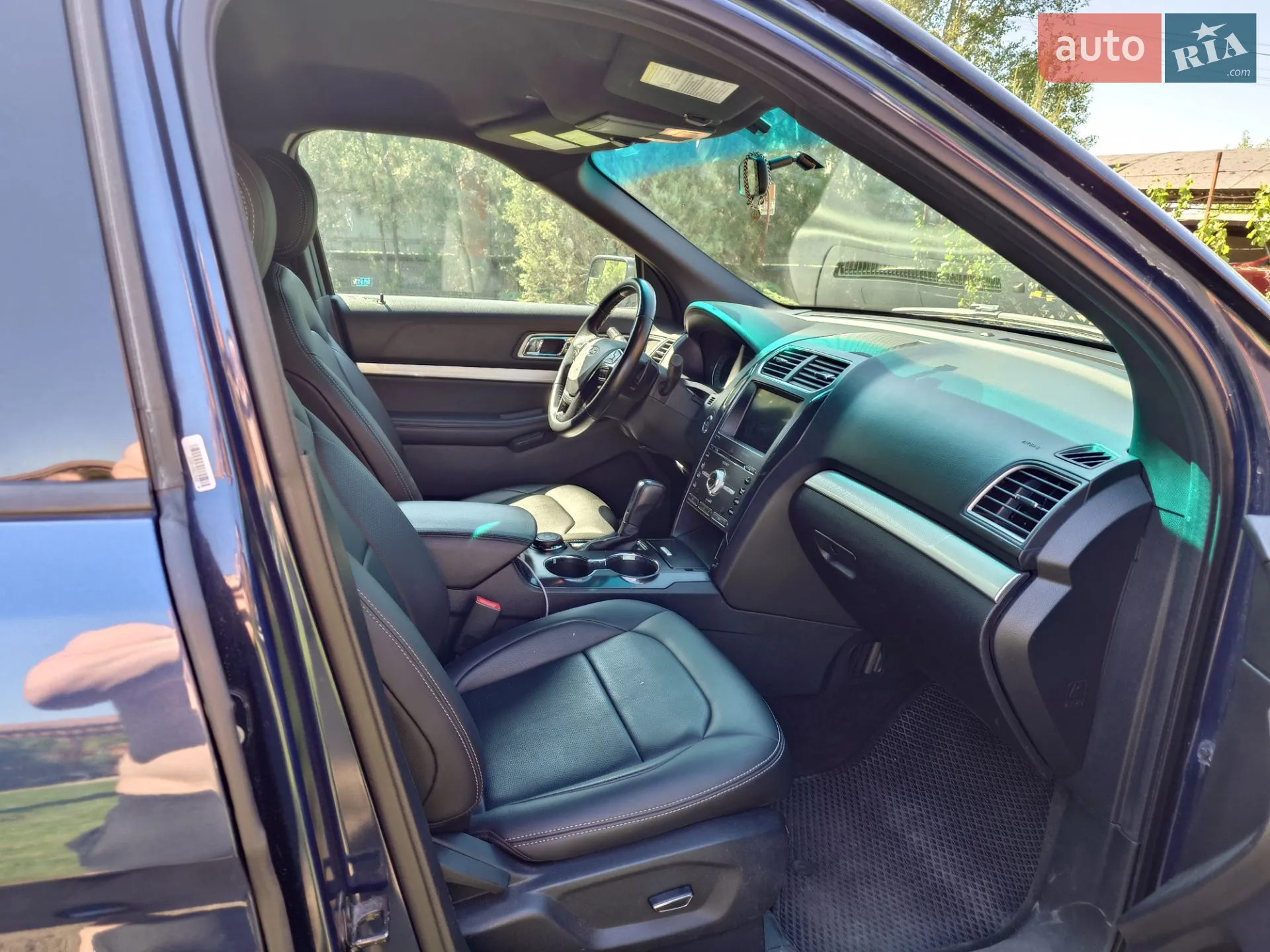 2017 Ford Explorer - мініатюра 14