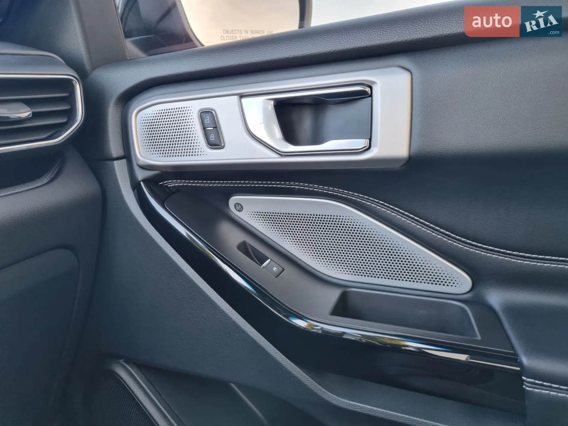 2021 Ford Explorer - мініатюра 31