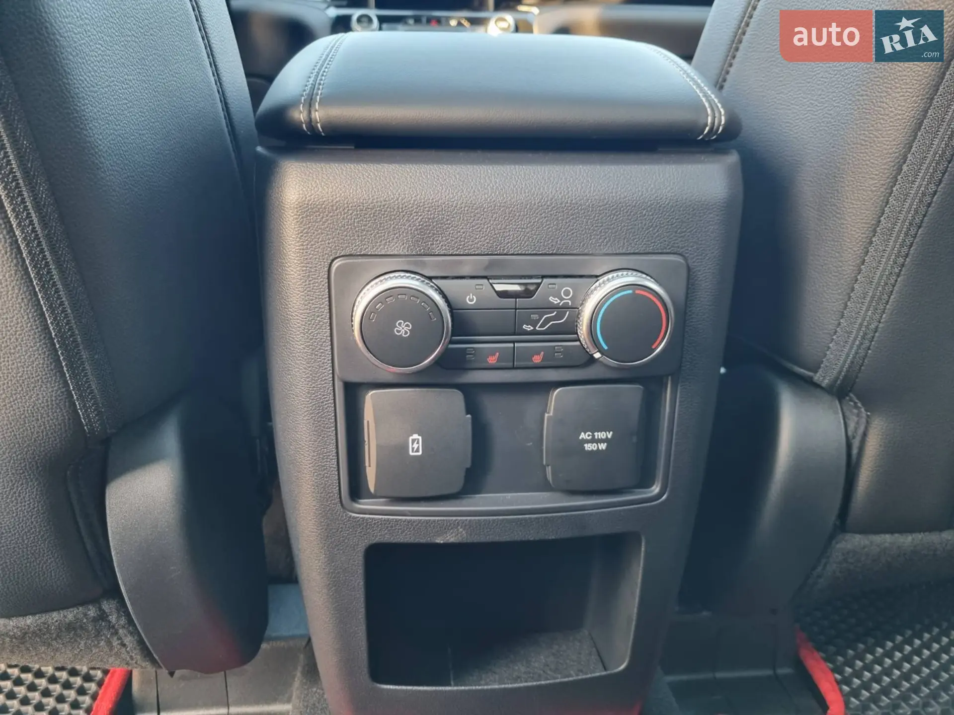 2021 Ford Explorer - мініатюра 33