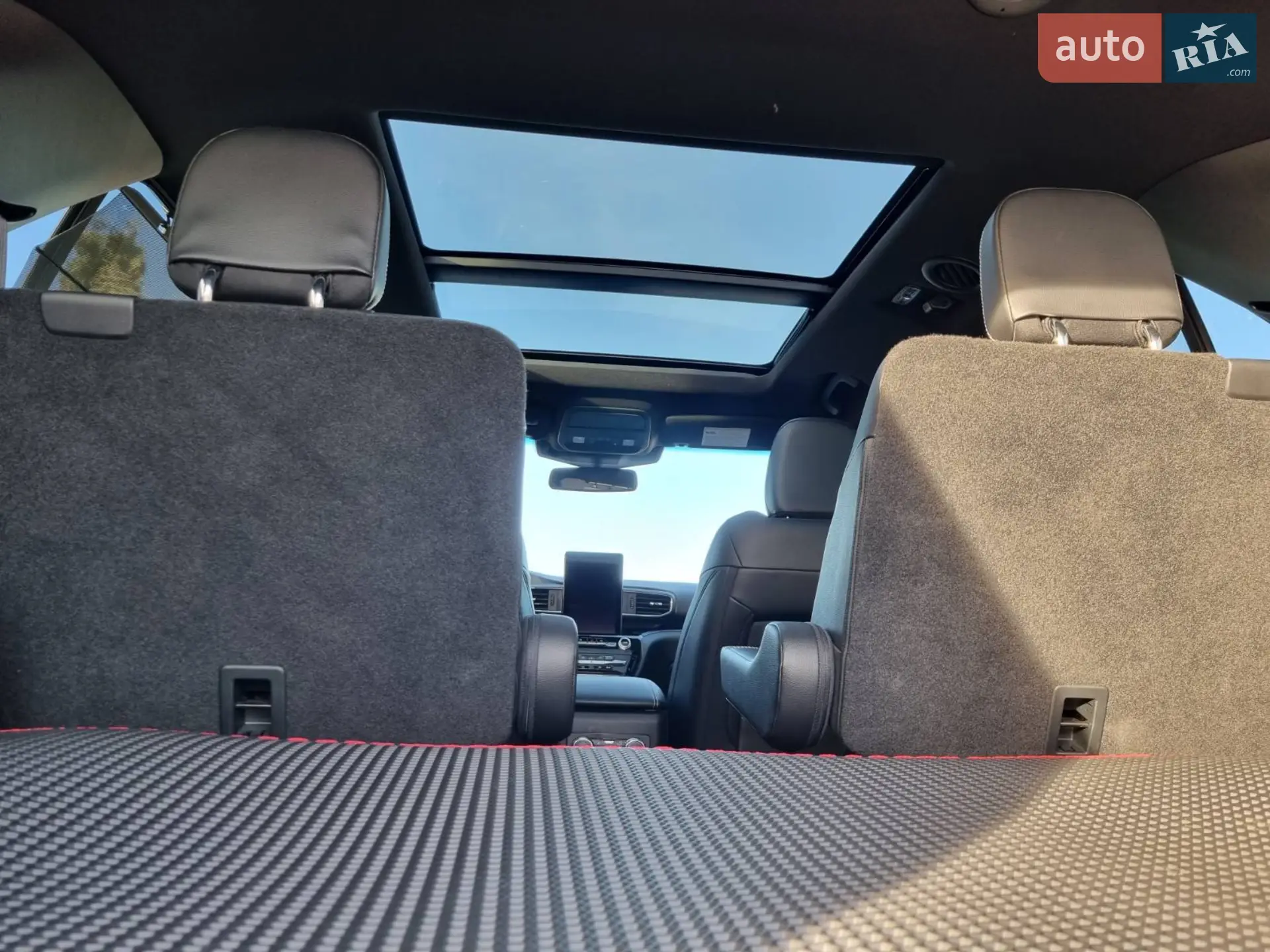 2021 Ford Explorer - мініатюра 39