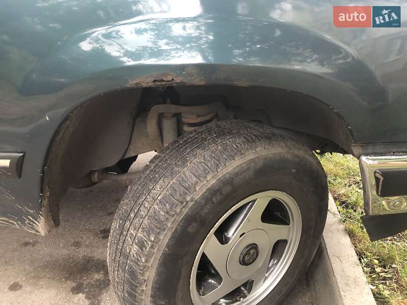 Внедорожник / Кроссовер Ford Explorer 1993 в Харькове