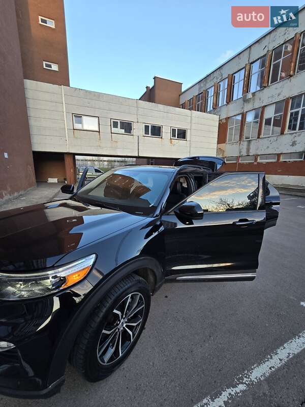 Внедорожник / Кроссовер Ford Explorer 2019 в Ровно