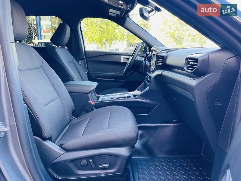 Позашляховик / Кросовер Ford Explorer 2020 в Києві