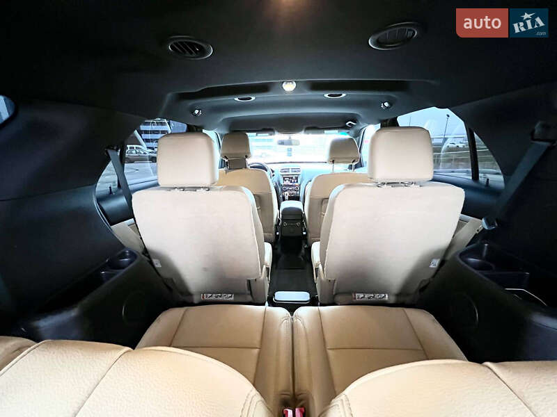 Позашляховик / Кросовер Ford Explorer 2015 в Києві