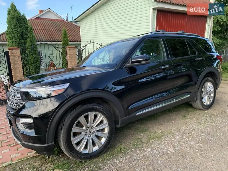 Ford Explorer